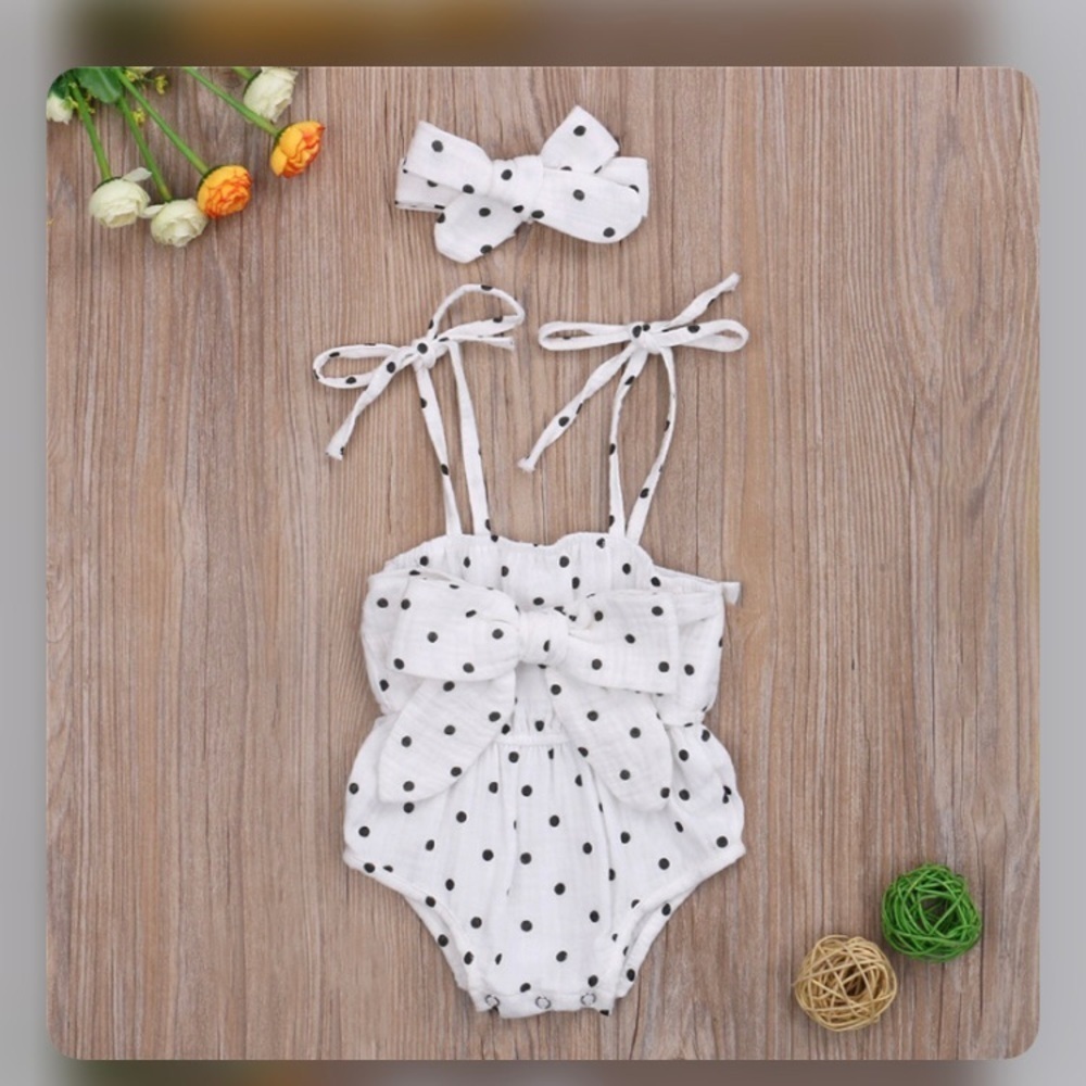 White & Black polka dot Romper & headband set child size 12-18 months - Picture 8 of 10